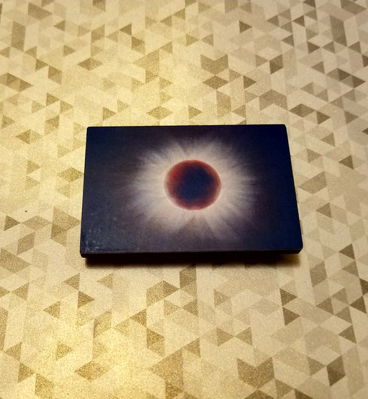 Eclipse Magnet